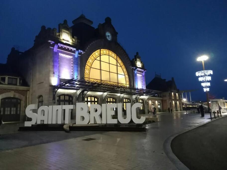 Destelle Appart Proche Gare Saint-Brieuc Luaran gambar